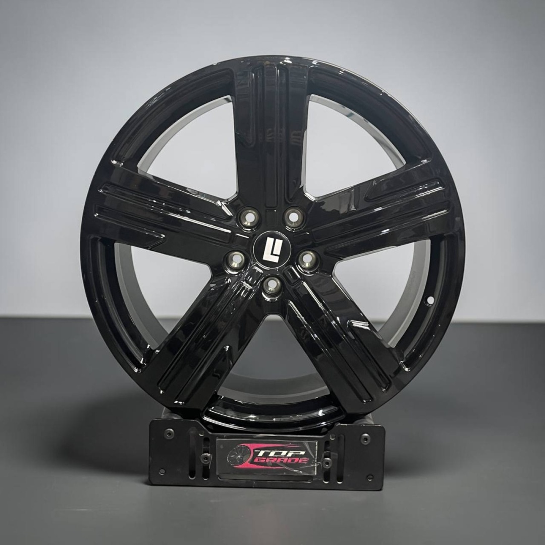 ROX AXM 1100 9.5x21/5x120 D63.3 ET40 4 диска черный