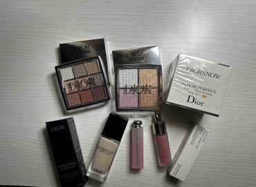 Люкс подарочный набор от DIOR набор декоративной косметики для женщин