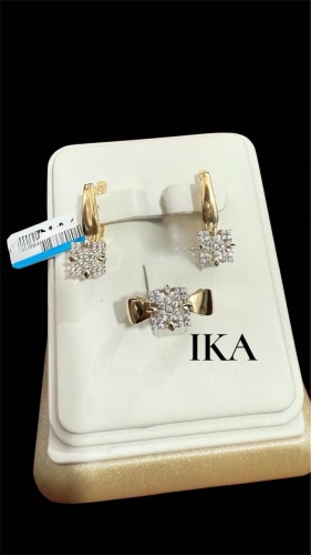 Ika AB9390432678 вес 6.4 г золото, фианит