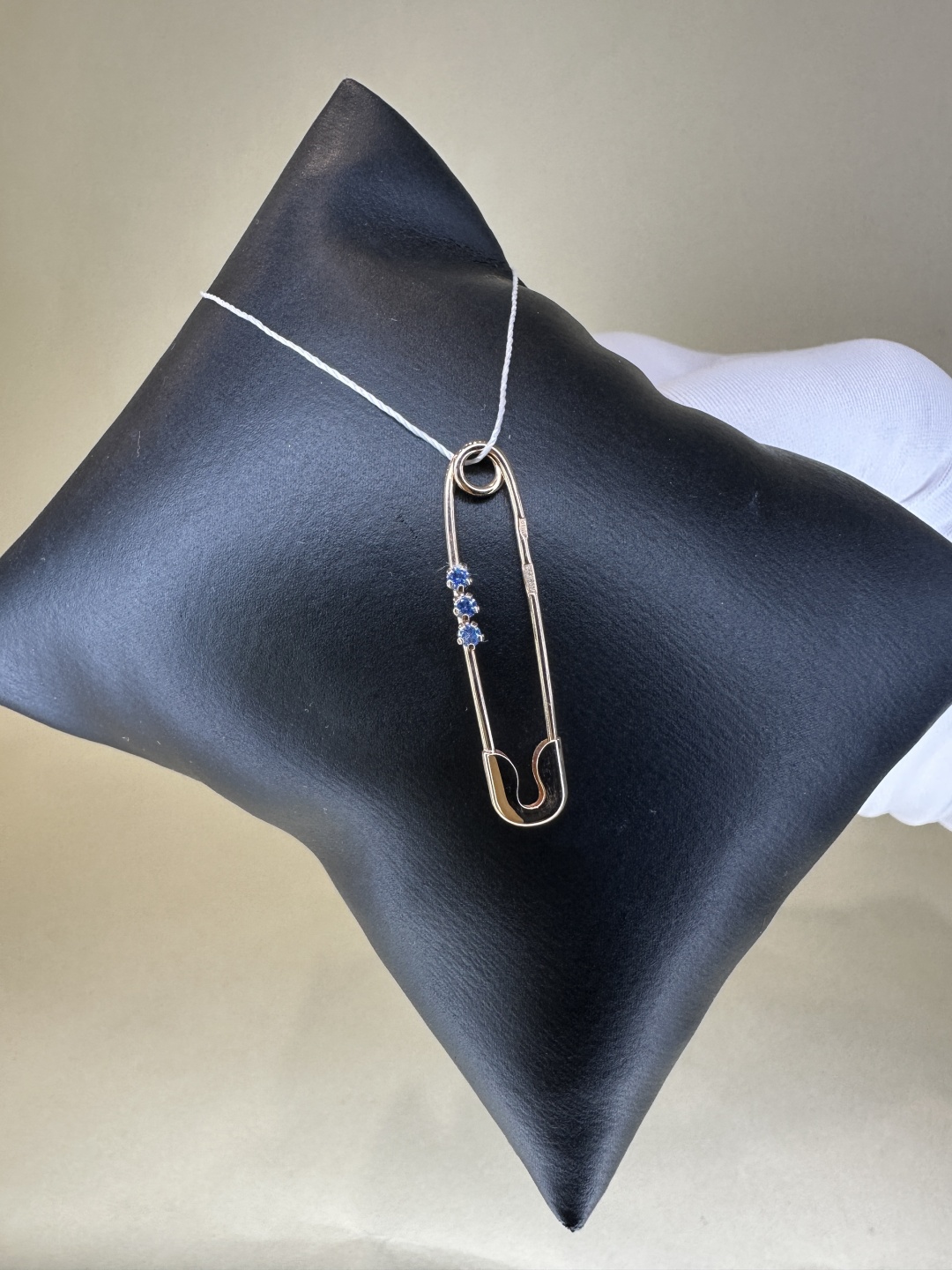 Булавка Жемчужина Au178174 вес 0.8 г золото, фианит Swarovski