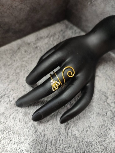 Кольцо Accessories Кольцо размер 17 бижутерный сплав, без вставок, золотистый