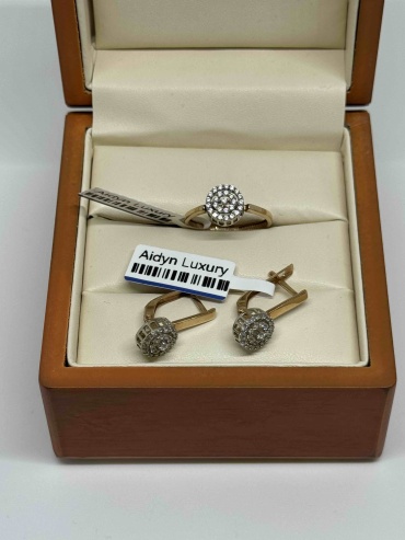 Aidyn luxury 439084601 вес 3.6 г золото, без вставок