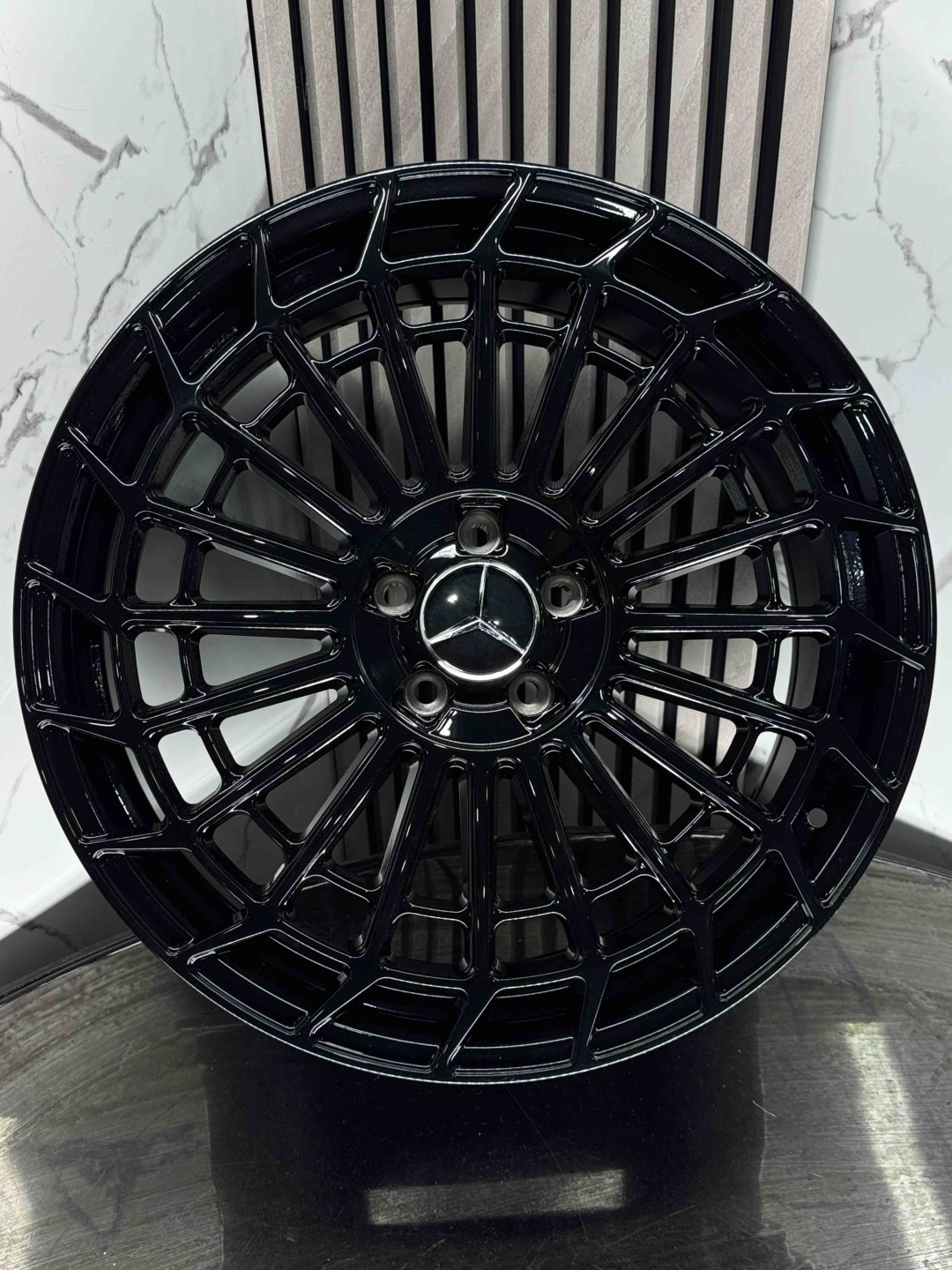 Mercedes-Benz h3104f 04 8.5/9.5x20/5x112 D66.5 ET36 4 диска черный