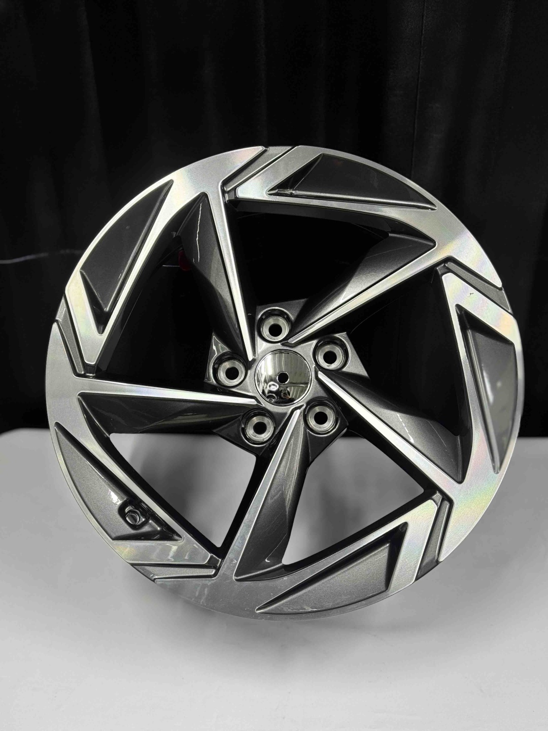 Top Grade Diski0026 8x18/5x114.3 D67.1 ET45 4 диска синий