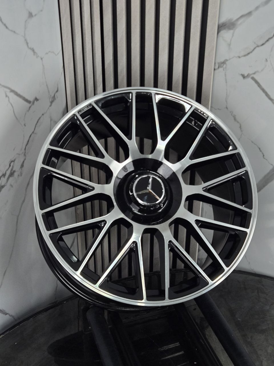 Mercedes-Benz topgrade161-9 8.5/9.5x19/5x112 D66.56 ET40.45 4 диска черный, серебристый