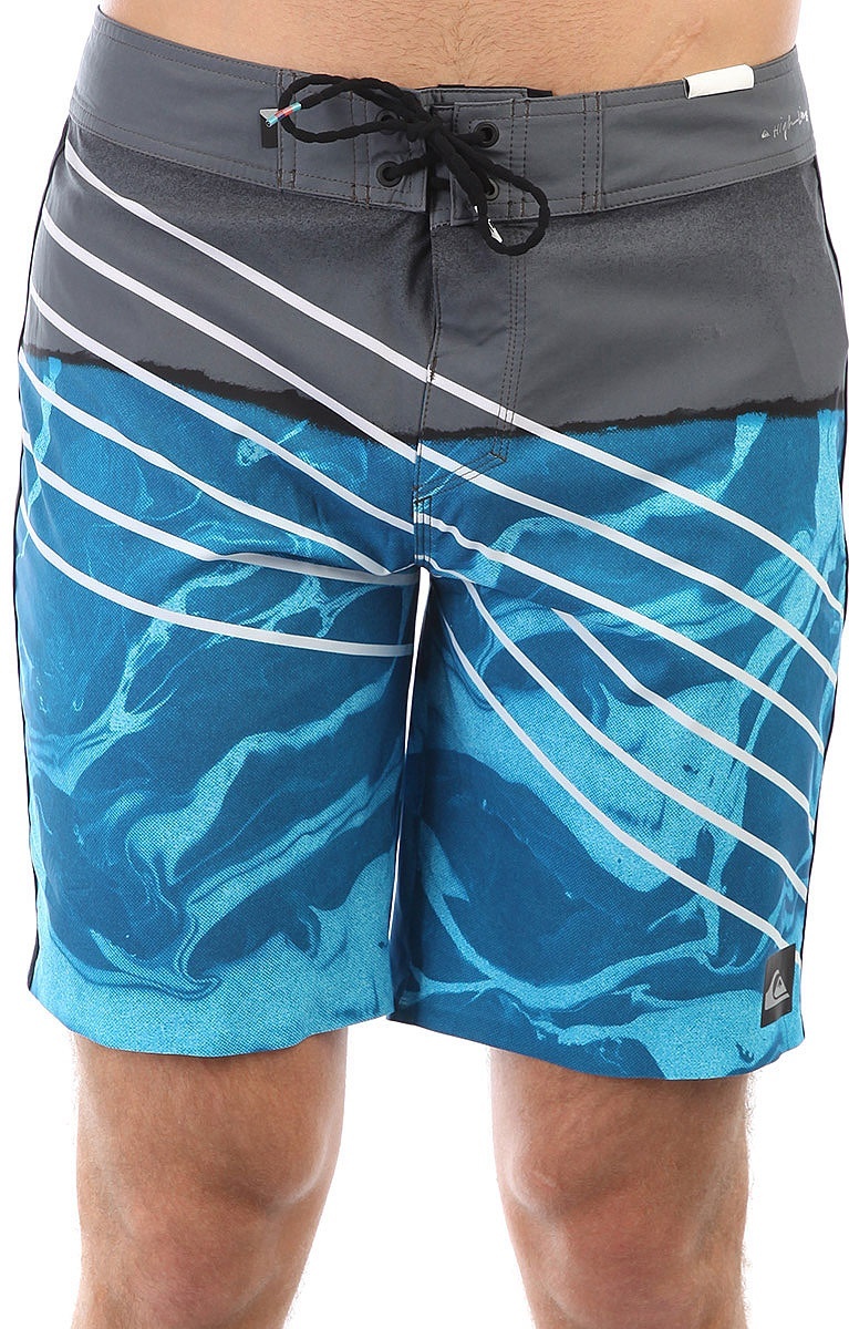 Шорты Quiksilver мультиколор