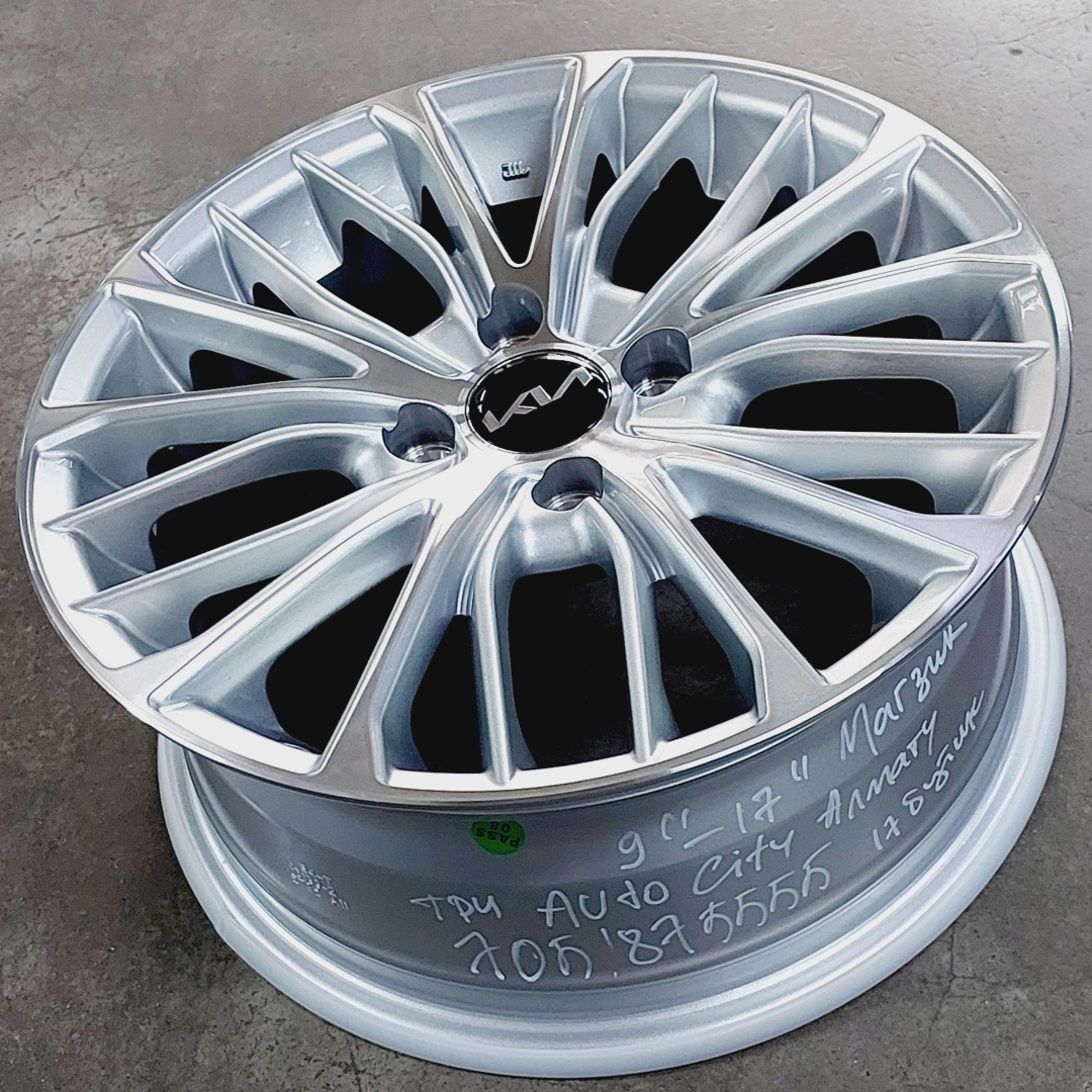 KIA R15 70 STYLE DIAMOND POLISHING ARM.PRO.TEK ТЦ AUTOCITY ALMATY 17-BUTYK 6.5x15/4x100 D67.1 ET35 4 диска серебристый