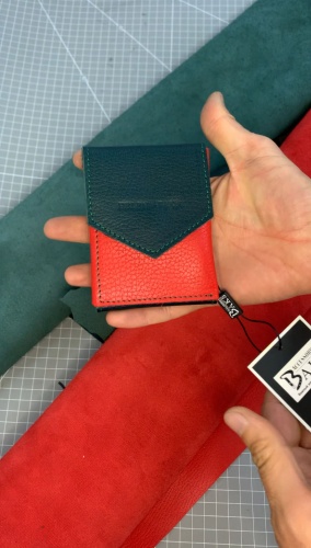 Портмоне BAKS ACCESSORIES натуральная кожа красный, зеленый