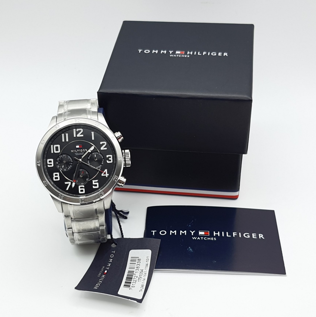 Кварцевые Tommy Hilfiger 1791054 нержавеющая сталь