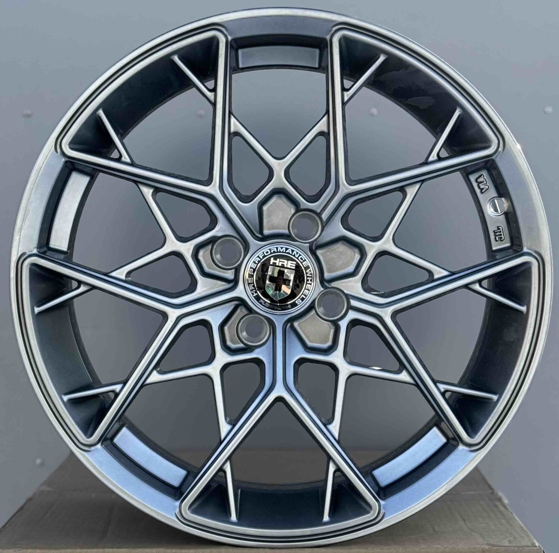 RNO 166193 7x16/5x114.3 D73.1 ET35 4 диска графит