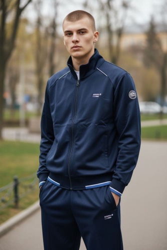 Повседневный костюм FASHION белый, темно-синий