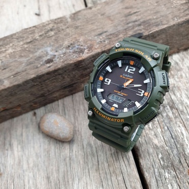 Кварцевые CASIO AQ-S810W-3AVDF пластик