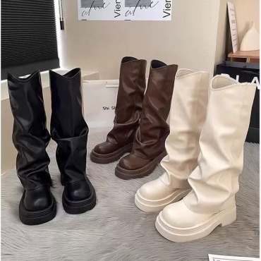 Ботинки черный