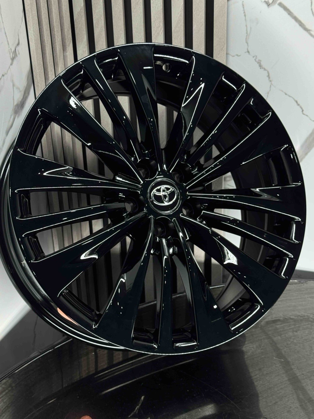Toyota h5376ff 8x20/5x114.3 D60.1 ET35 4 диска черный