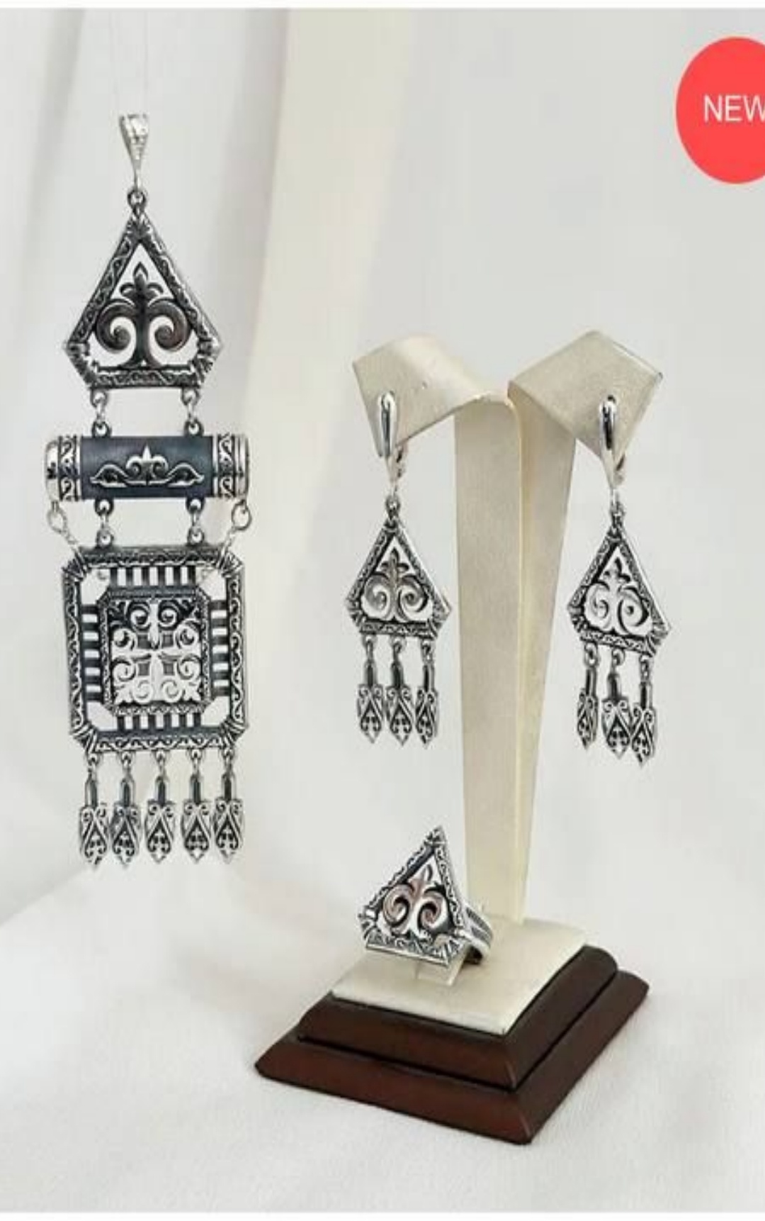 Қазақ Күміс GulmiraSilver 45 вес 45 г серебро, без вставок