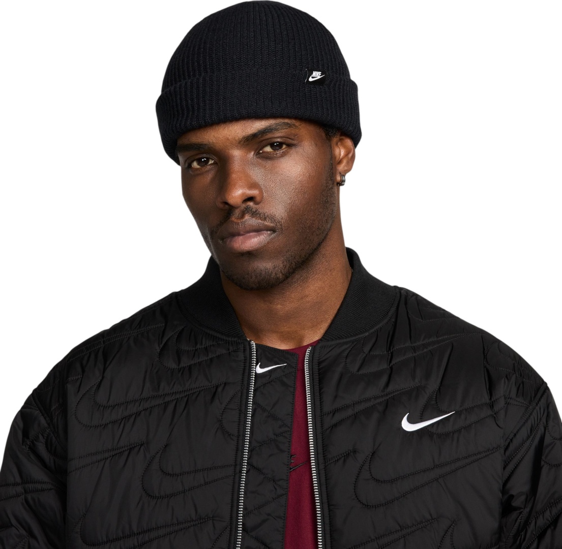 Шапка Nike размер универсальный, черный