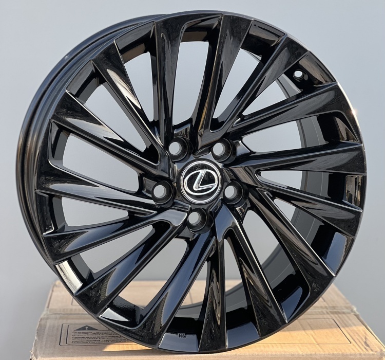 Rainbow LEXUSTOYOTA 5716D 8x18/5x114.3 D60.1 ET40 4 диска черный