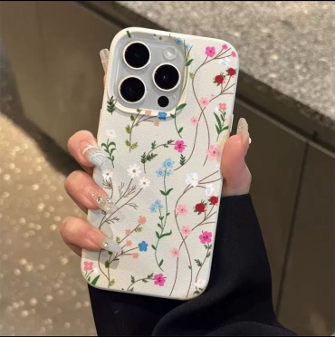 Чехол SMOL для Apple iPhone 17 рисунок