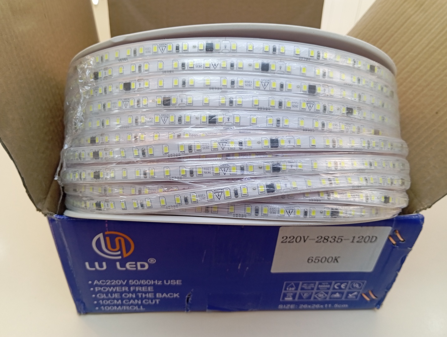 Светодиодная лента LU LED белый, дневной 100 м