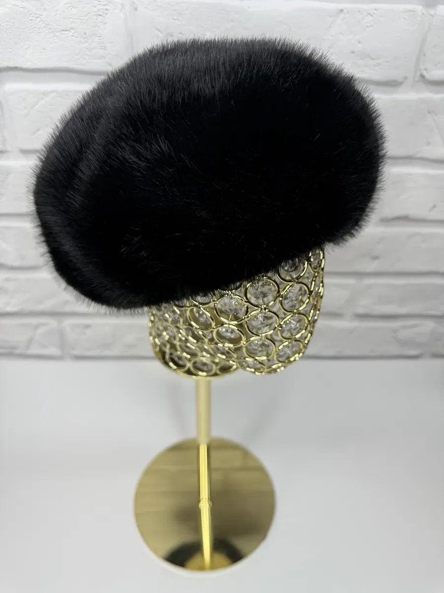 Шапка-бини butik furs размер 56, черный