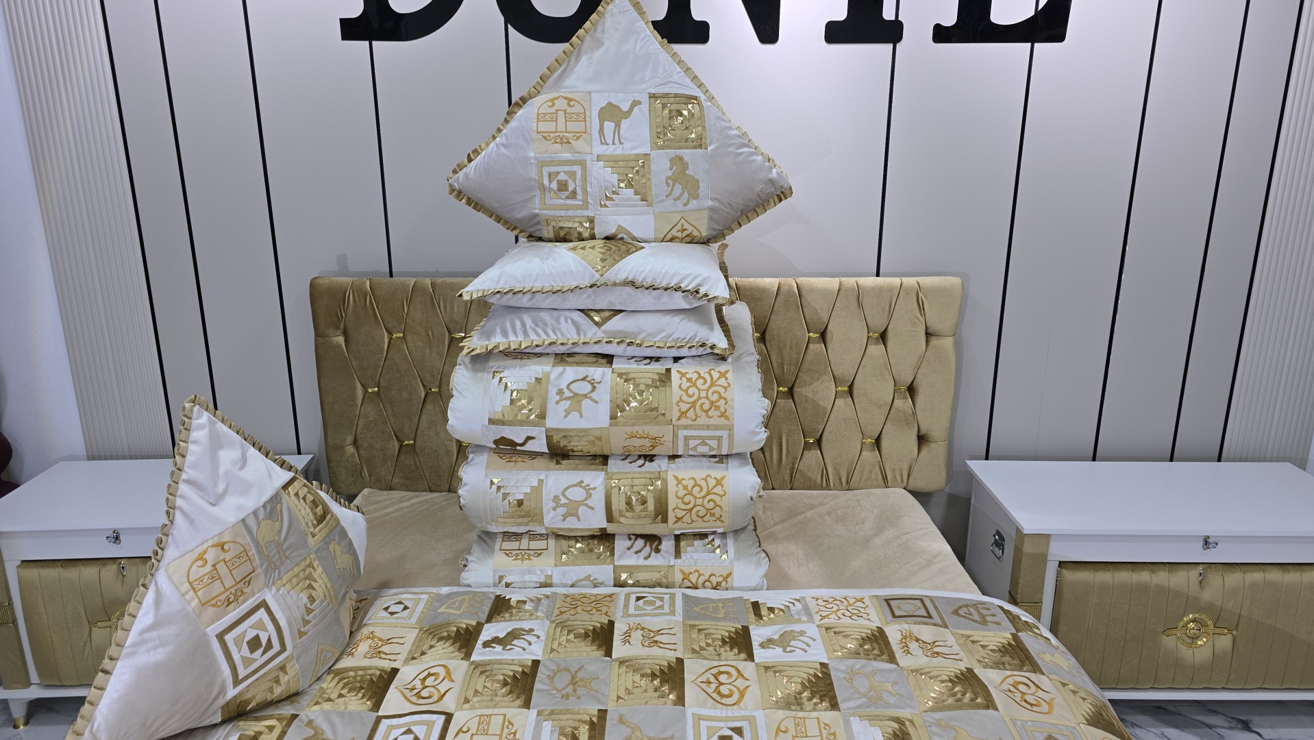 Dunie комплект корпе с подушками 225x80 см, хлопок, бежевый