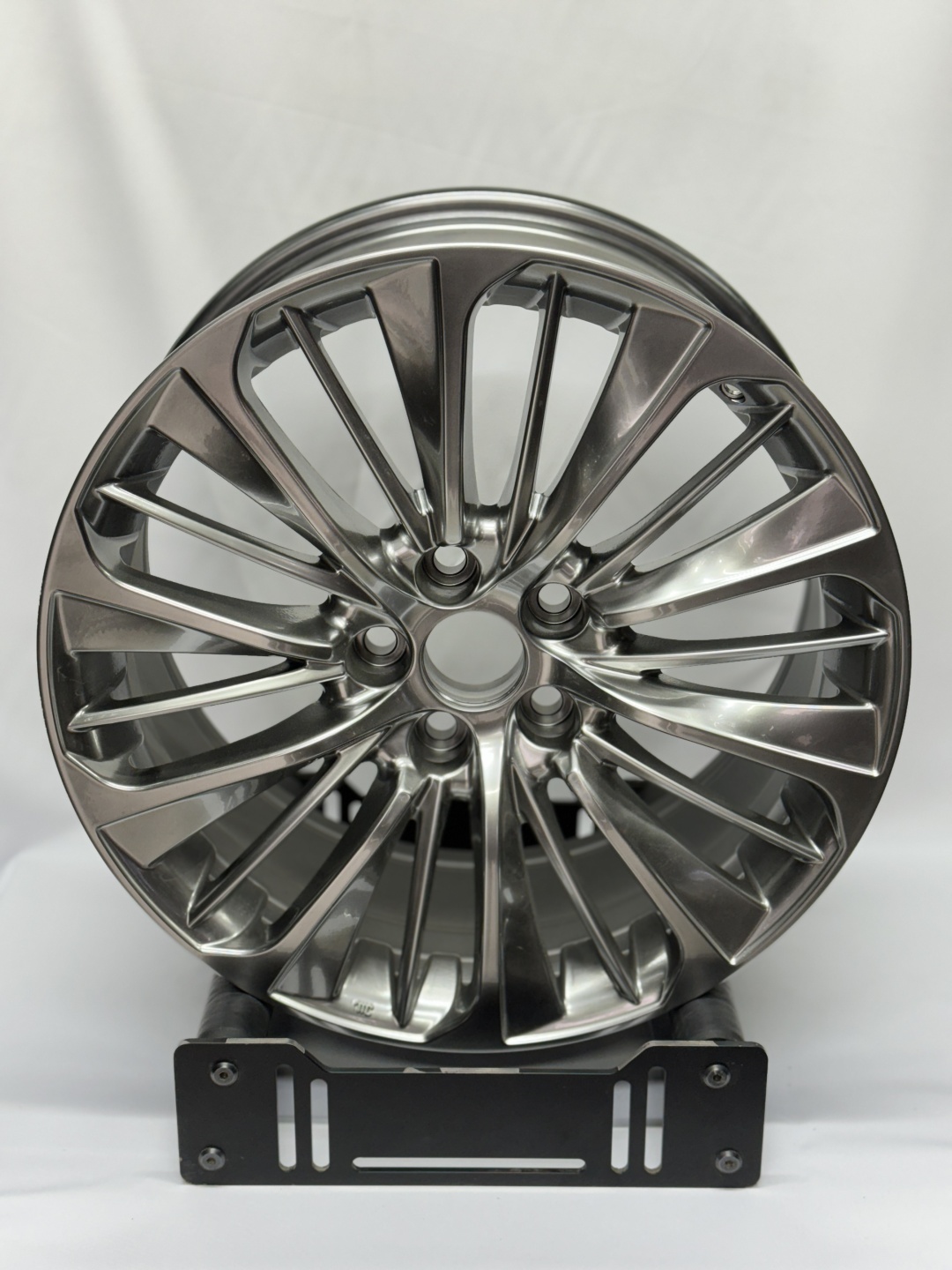 Top Grade Top Grade 8x18/5x114.3 D60.1 ET40 4 диска серебристый