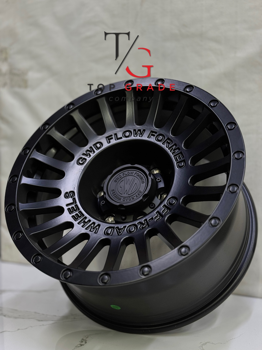 Top Grade TG0005 9x17/6x139.7 D110 ET0 4 диска графит