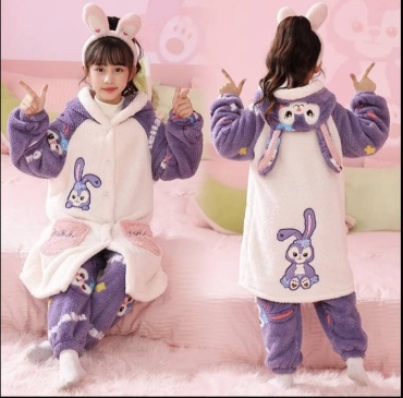 Махровый халат BABY&KIDS белый, фиолетовый
