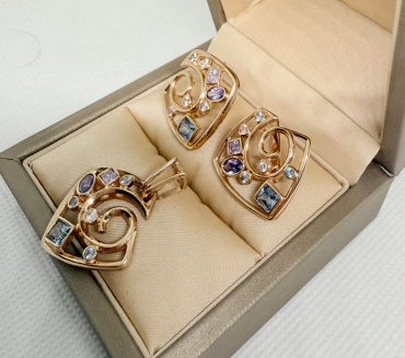 Tisert 07756745641 вес 10.45 г золото, кристалл, фианит Swarovski