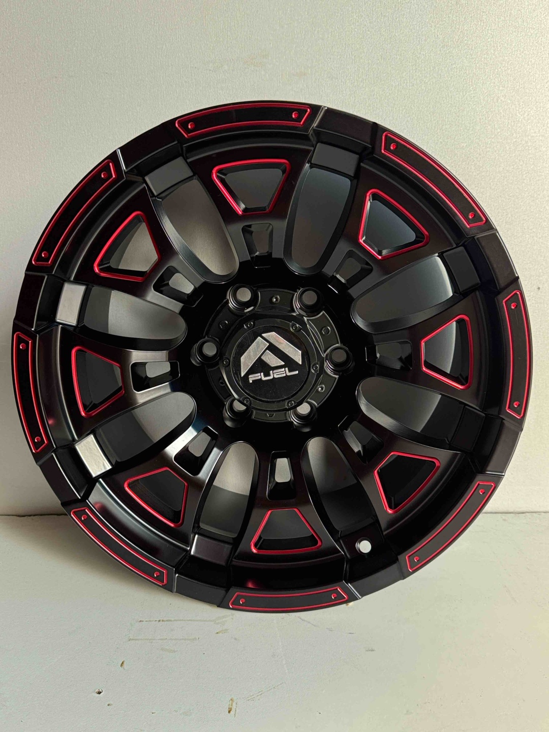 Top Grade fxb088 9x17/6x139.7 D110.1 ET0 4 диска черный, красный