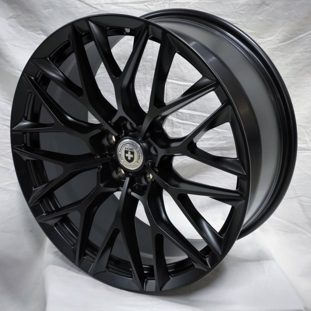 HRE 38 8.5x19/5x114.3 D73.1 ET35 4 диска черный матовый