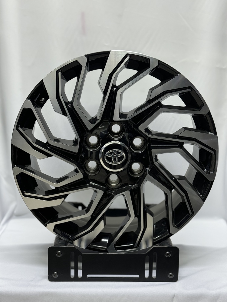 Top Grade 3121 8x20/6x139.7 D95.1 ET60 4 диска черный, серебристый