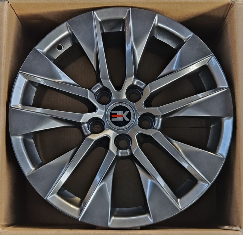 Fonyee 2015 8x17/5x114.3 D60.1 ET40 4 диска графит