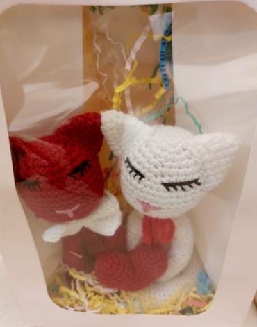 Сувенирные игрушки Котоша и Котося