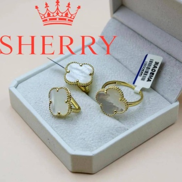 SHERRY AS2904101719 вес 5.54 г золото, эмаль