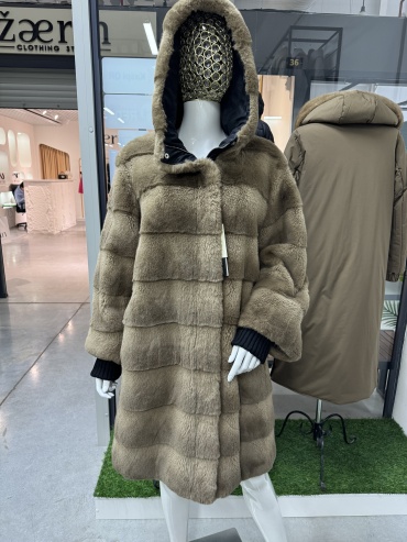 Шуба SNOW BEAUTY черный, коричневый