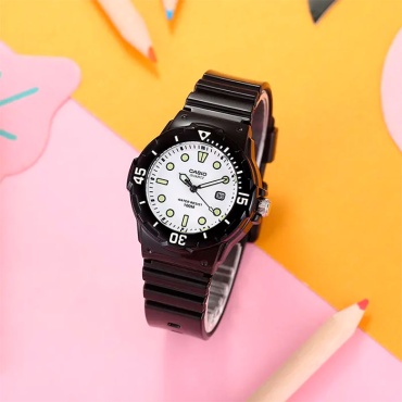Кварцевые CASIO LRW-200H-7E1VDF пластик