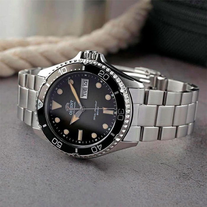 Механические ORIENT RA-AA0810N39B нержавеющая сталь