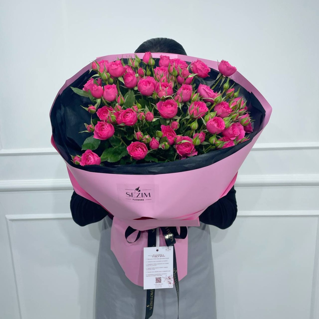 SEZIM flowers моно-букет с открыткой кустовая роза 5 шт 70 см