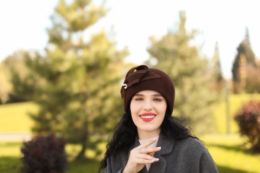 Берет Sara Hats размер универсальный, коричневый