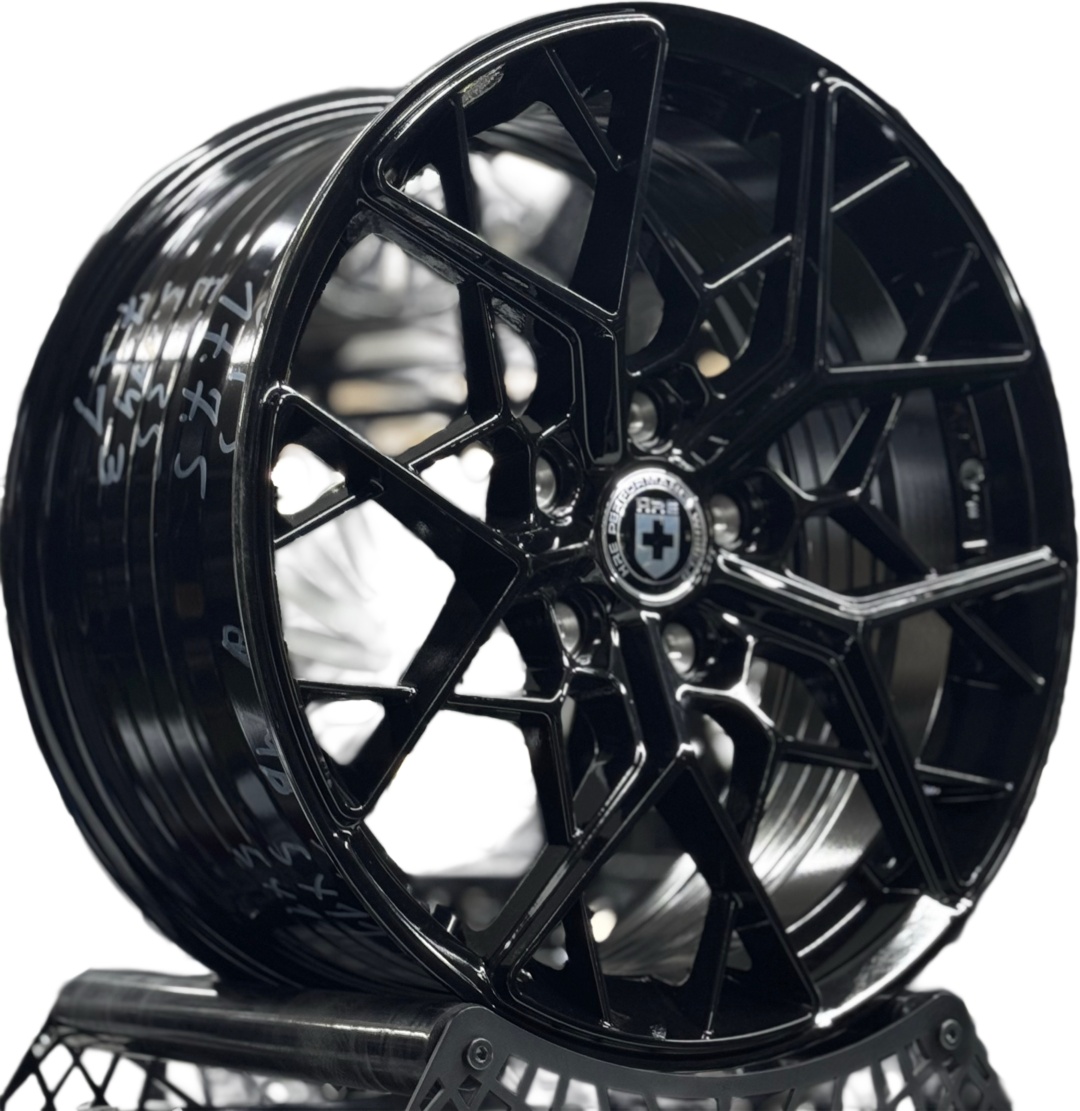 HRE XF019 7.5x17/5x114.3 D73.1 ET35 4 диска черный
