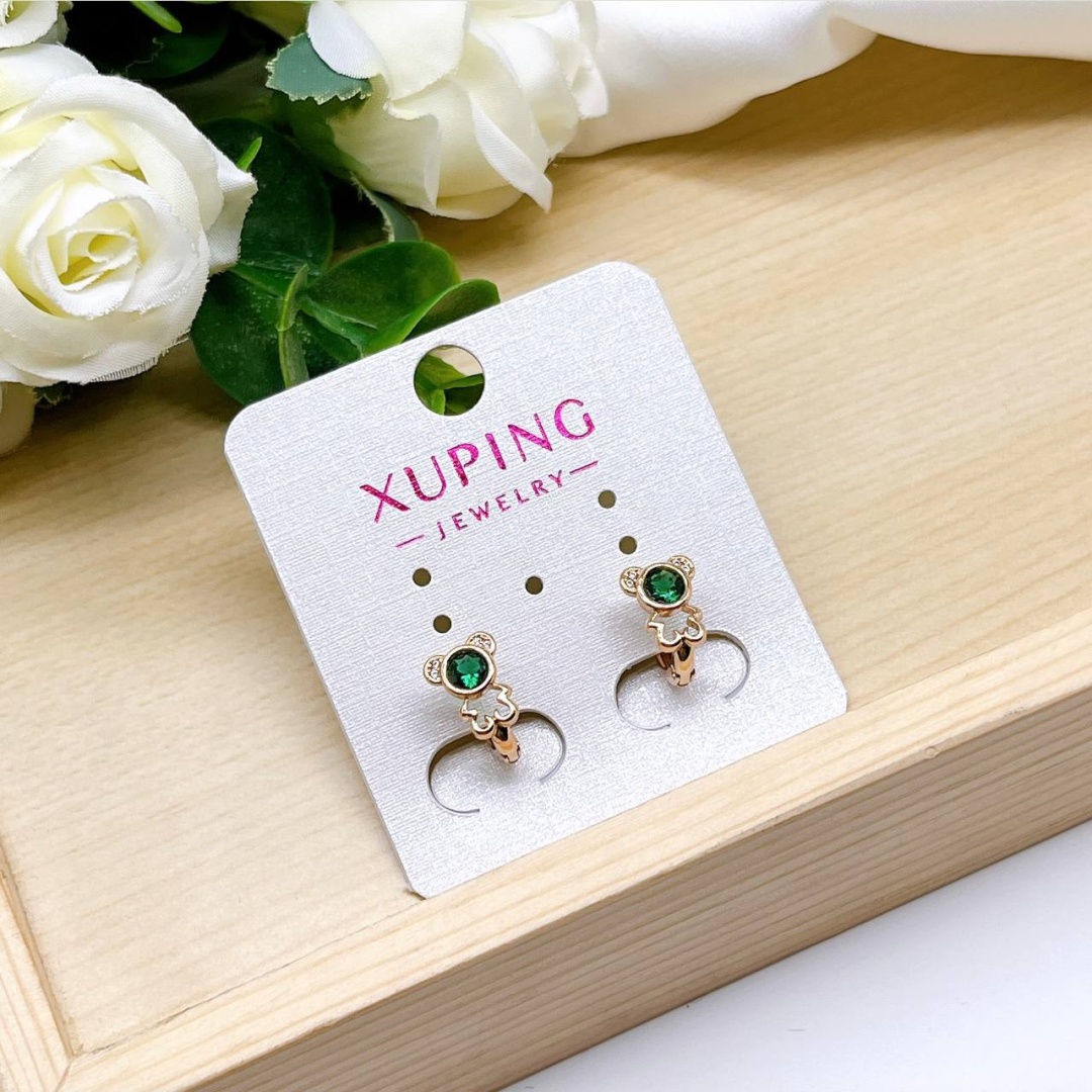 Серьги Xuping Jewelry медицинское золото, изумруд, фианит