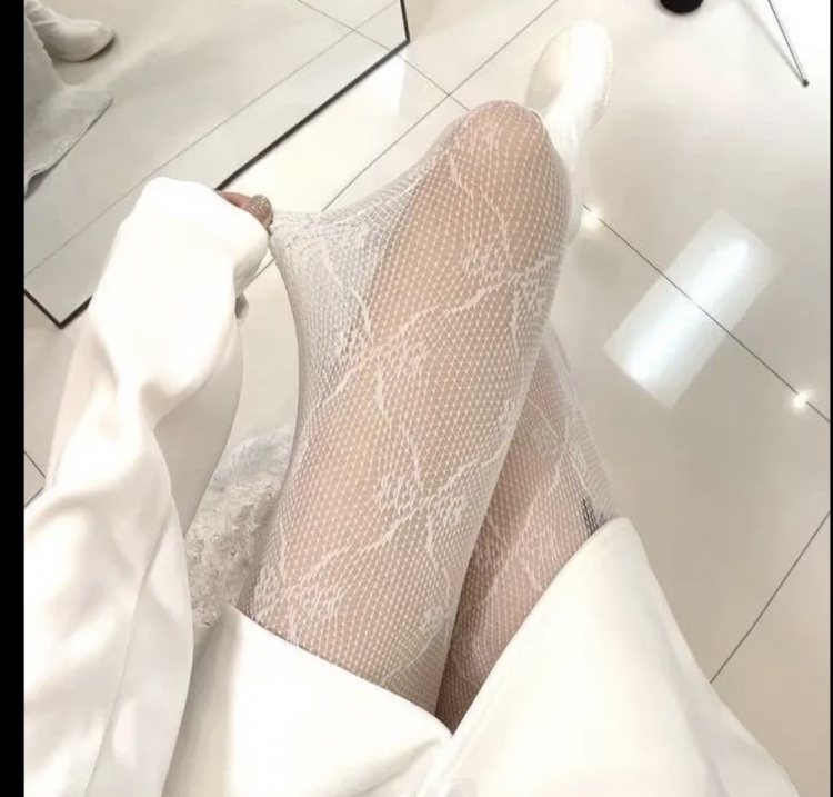 Жұлдыз Анастасия Заваратнюк порно күтушілер Веб-камера бейнеде қыз кончат