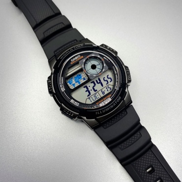 Кварцевые CASIO AE-1000W-1BVDF пластик