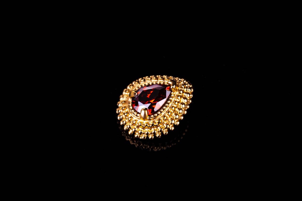 Накрутка Succub Jewellery титановый сплав, гранат, 16G 8*6,5 mm резьба 0,9 mm