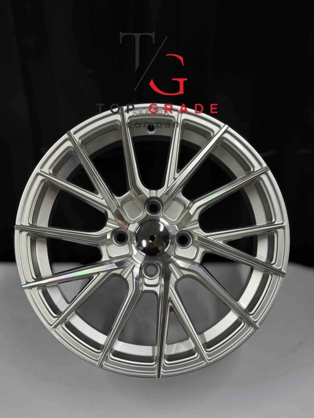 Top Grade Top grade0038 7.5x15/4x100 D67.1 ET35 4 диска серебристый, серый