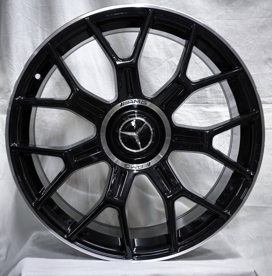 RNO 1188 8.5/9.5x20/5x112 D66.6 ET35.38 4 диска черный, серебристый