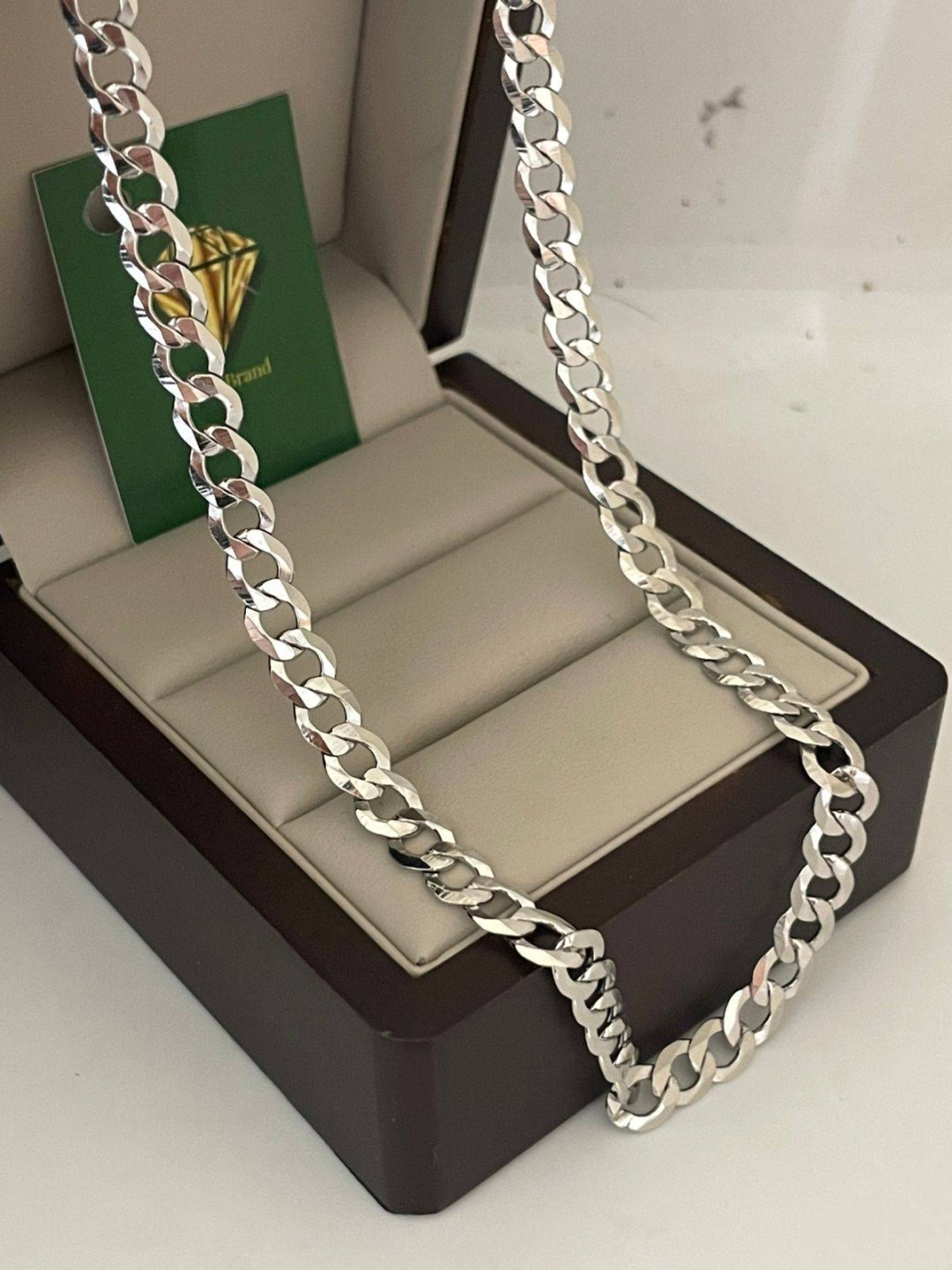 Ayim Brand 419894376 длина 55 см, вес 18.3 г серебро, плетение панцирное