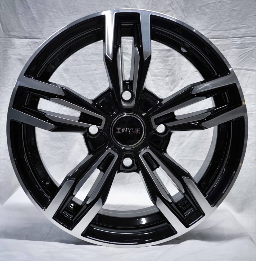 Wheels 5050 5.5x14/4x114.3 D67.1 ET35 4 диска черный, серебристый