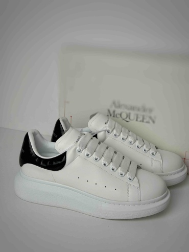 Кеды Alexander McQueen белый